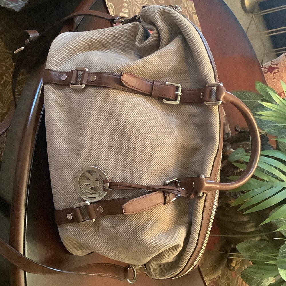 Michael Kors Tan and Brown Shoulder Bag